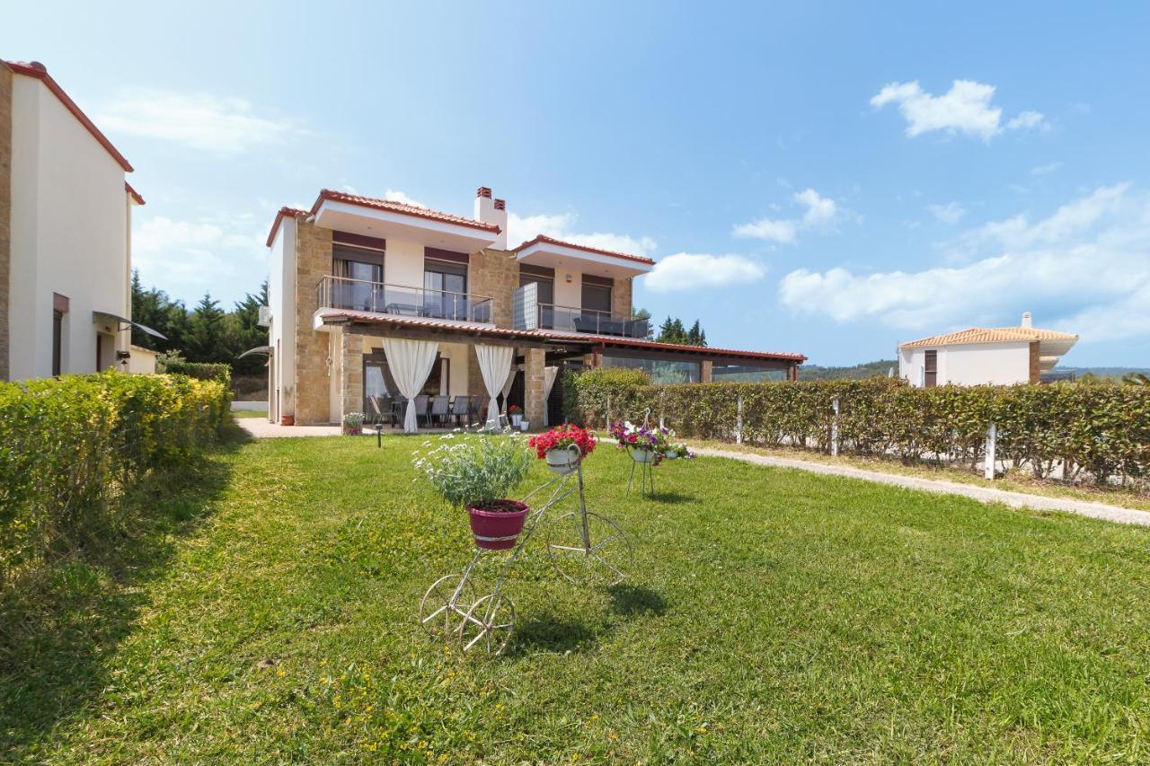 Orelia Villa *